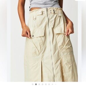 Free People Women's Cream Skirt with Front Pockets